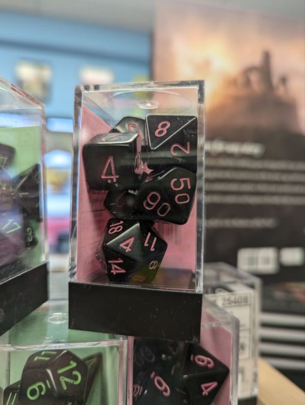 7 Piece Dice Set - Black and Pink 
(Chessex)